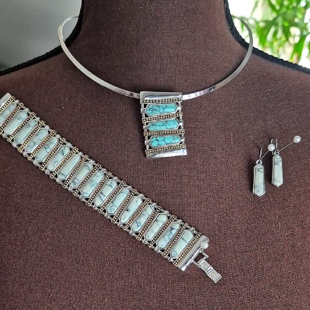 Lia Sophia Silver and Turquoise Jewelry Set